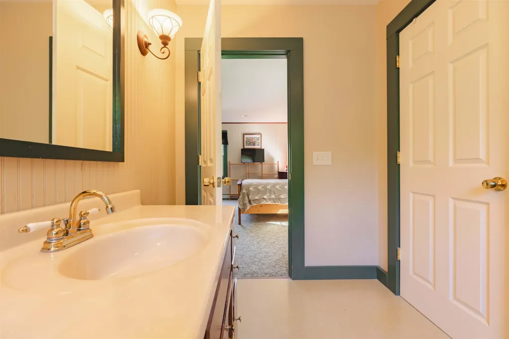 916 Wiswall Hill Road Townshend VT 05353