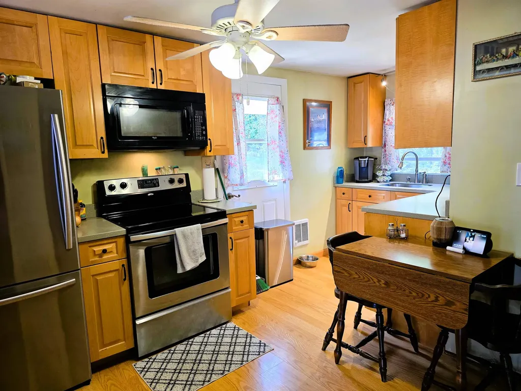 528 Trudeau Road Bethlehem NH 03574