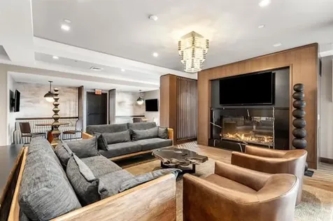 18 Artisan Drive Salem NH 03079