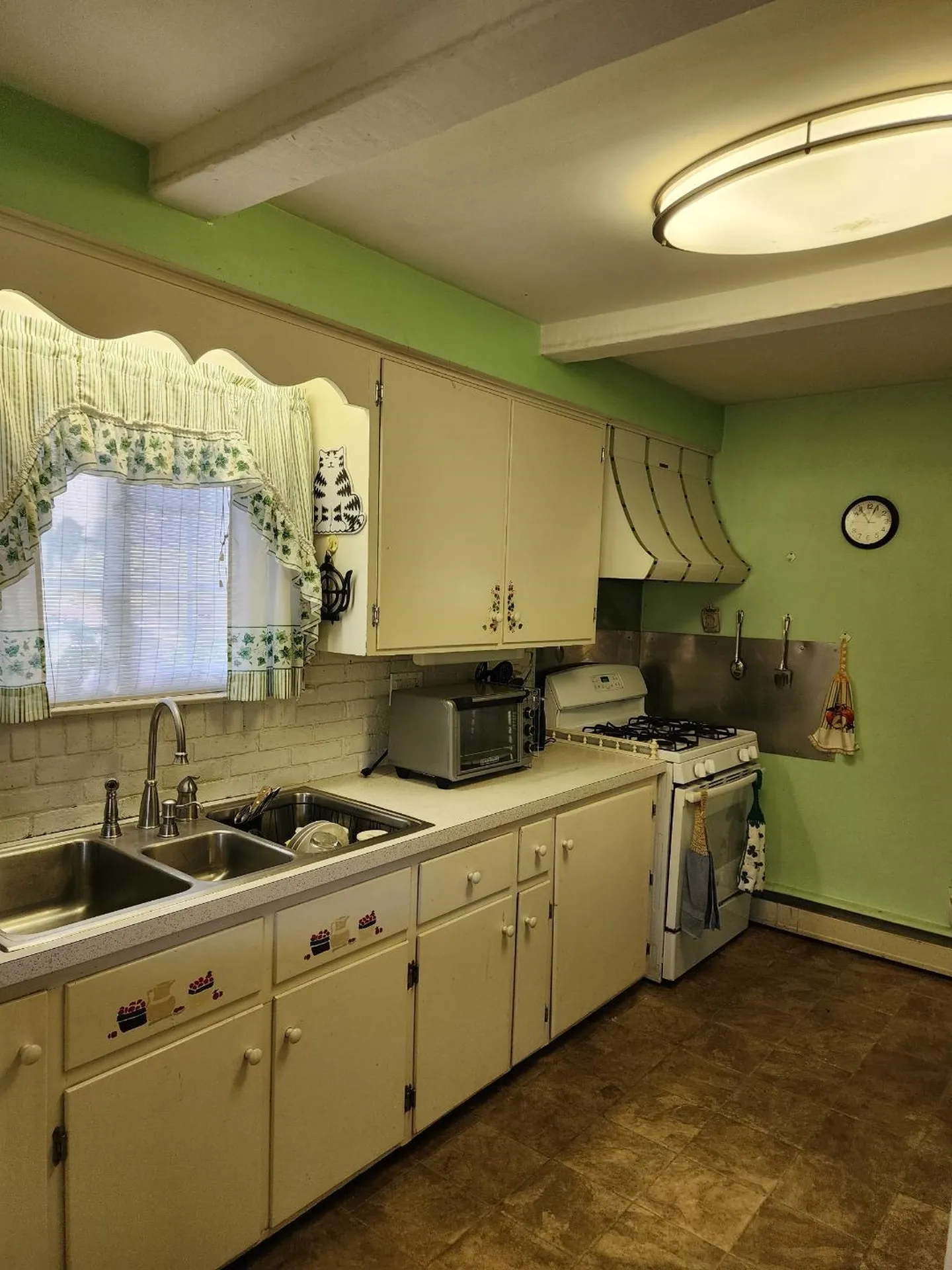 536 Old Glen Avenue Berlin NH 03570