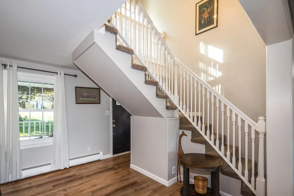 60 Stone Ridge Drive Rutland City VT 05701-3817