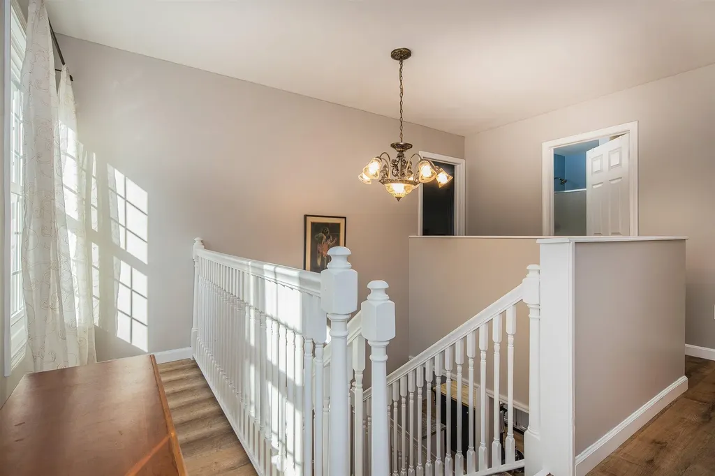 60 Stone Ridge Drive Rutland City VT 05701-3817