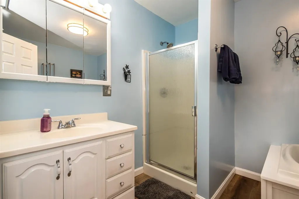 60 Stone Ridge Drive Rutland City VT 05701-3817