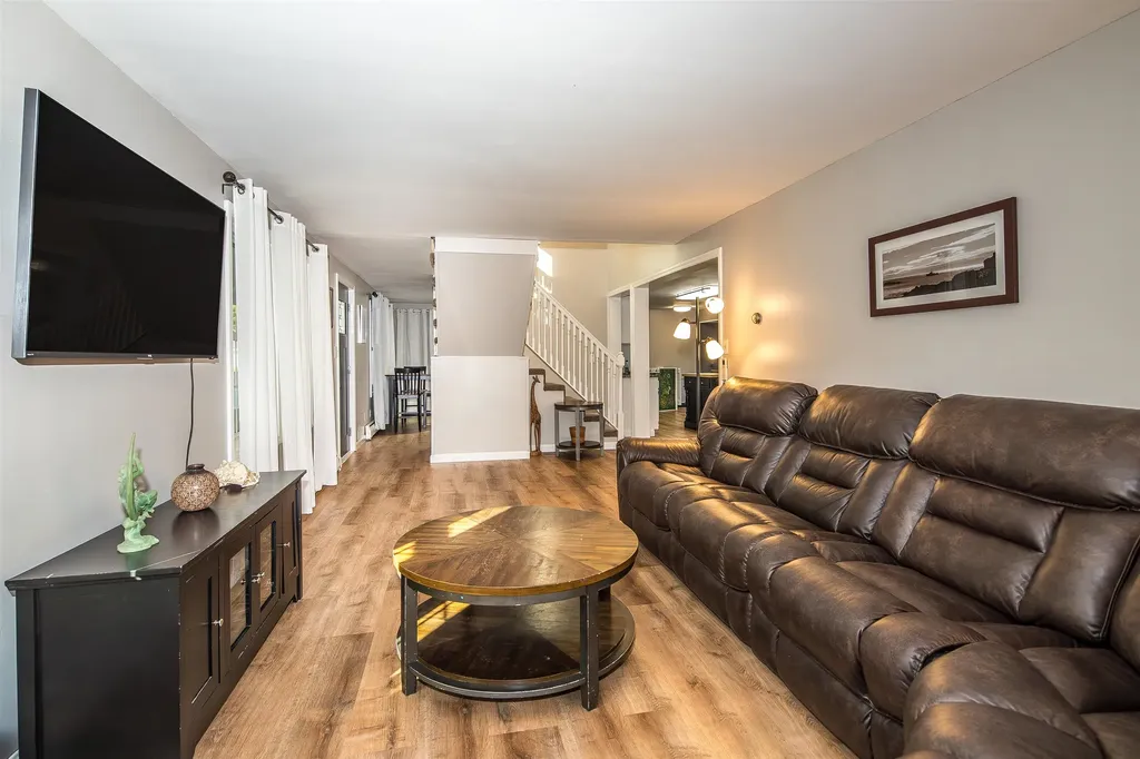 60 Stone Ridge Drive Rutland City VT 05701-3817