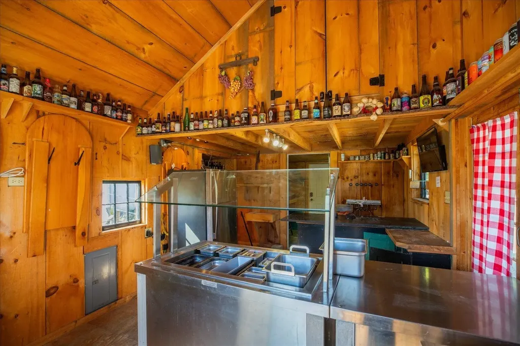 244 N Main Street Troy NH 03465