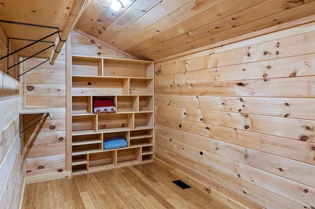 199 Mittenwald Strasse Bartlett NH 03838