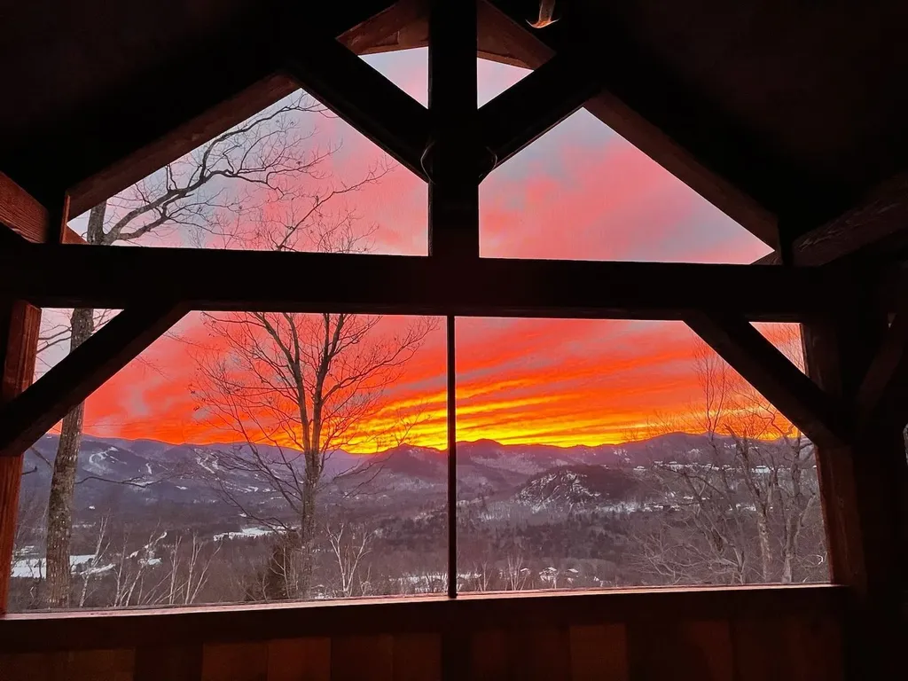 199 Mittenwald Strasse Bartlett NH 03812