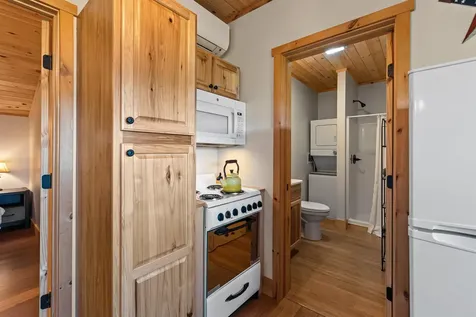 199 Mittenwald Strasse Bartlett NH 03812