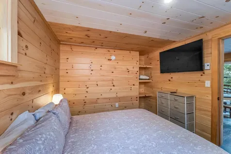 70 Pinnacle Park Road Meredith NH 03253