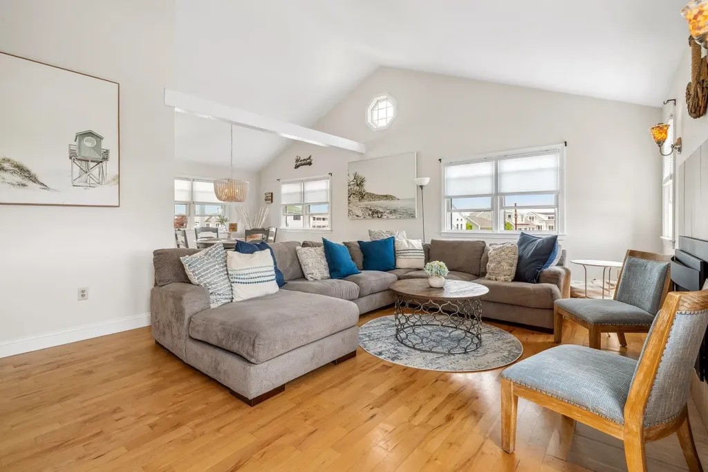 131 Franklin Street Seabrook NH 03874