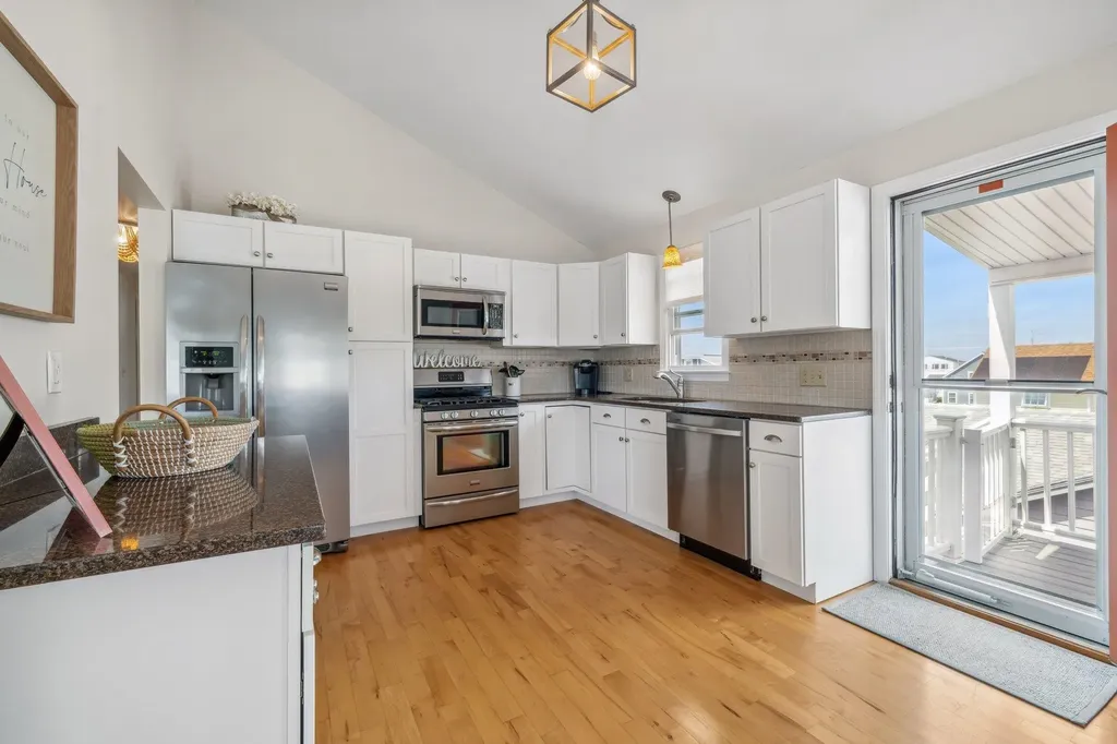 131 Franklin Street Seabrook NH 03874