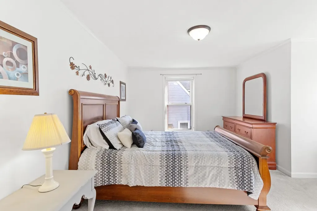 26 Old Orchard Way Manchester NH 03103