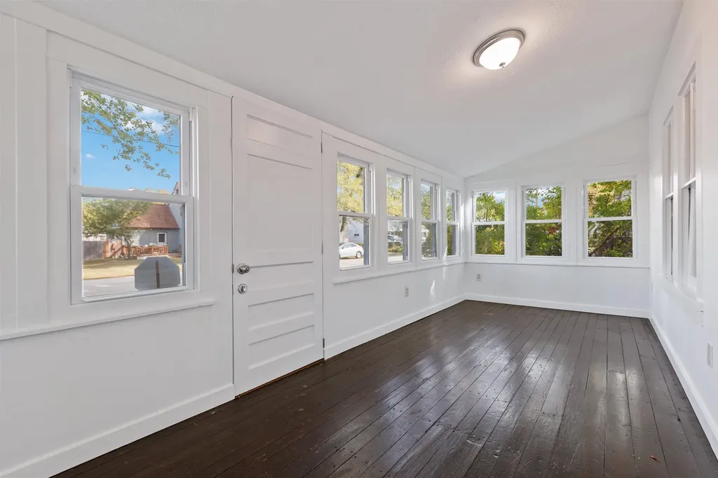 28 Jackson Street Boscawen NH 03303