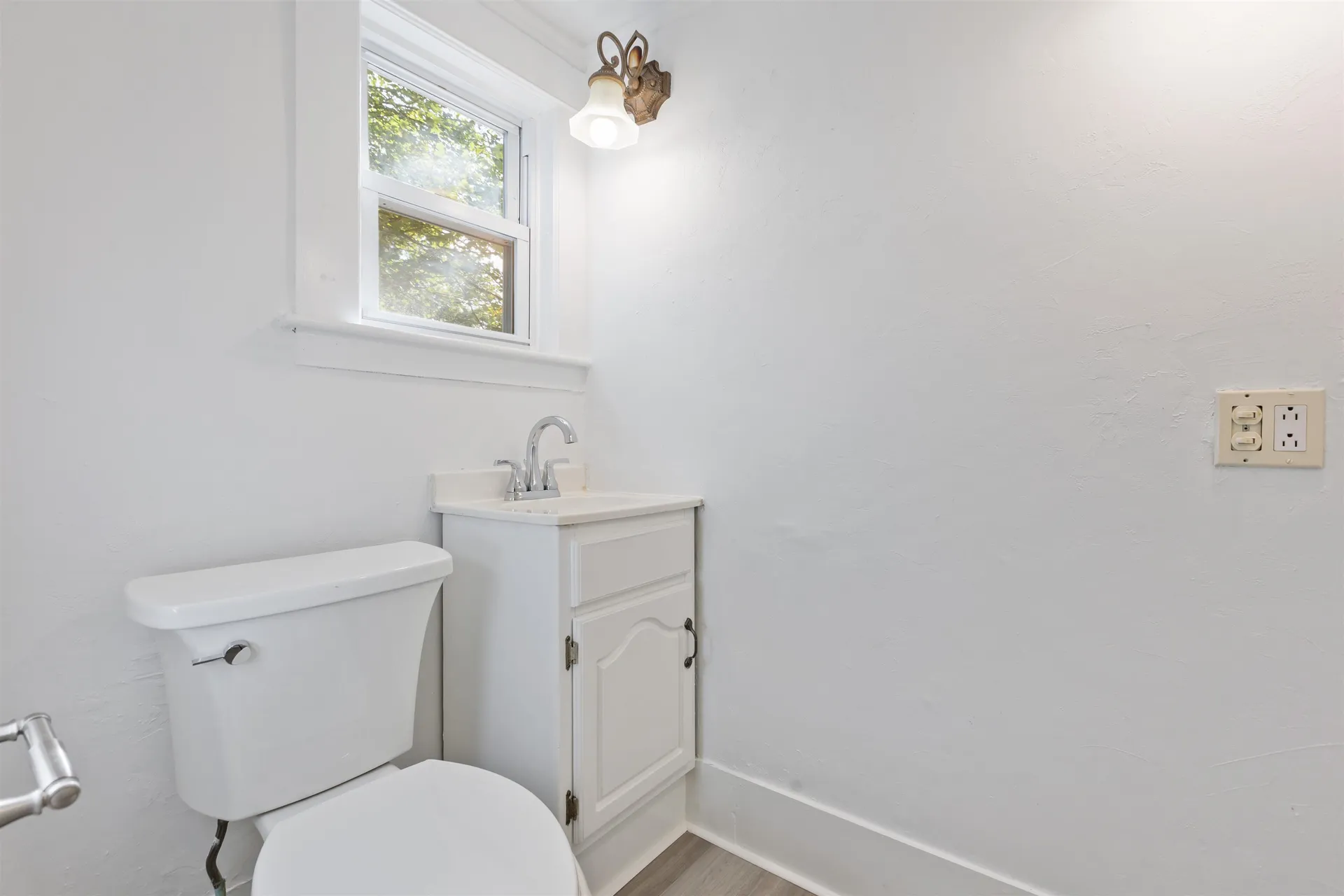 28 Jackson Street Boscawen NH 03303