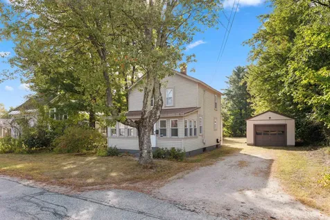 28 Jackson Street Boscawen NH 03303