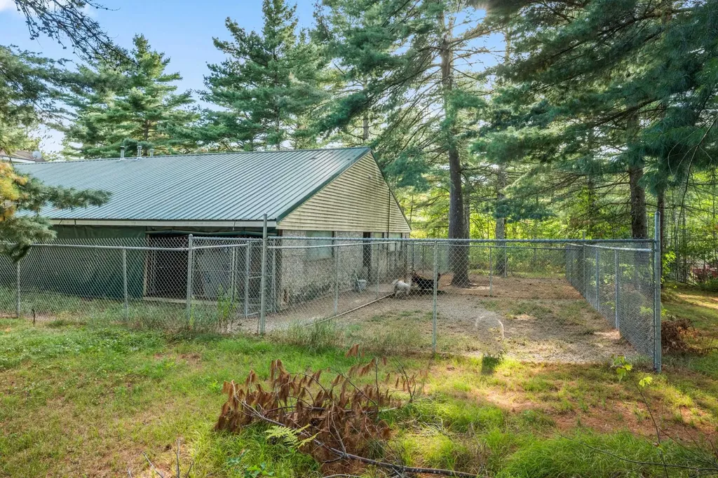 101 Ossipee Lake Road Tamworth NH 03886