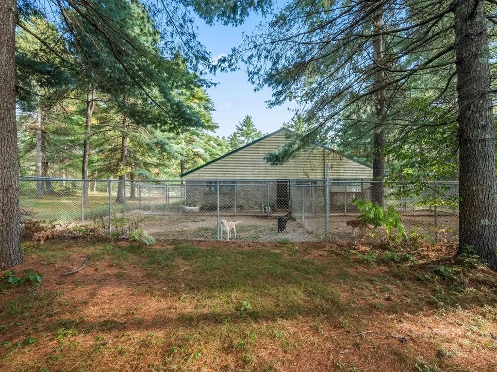 101 Ossipee Lake Road Tamworth NH 03886