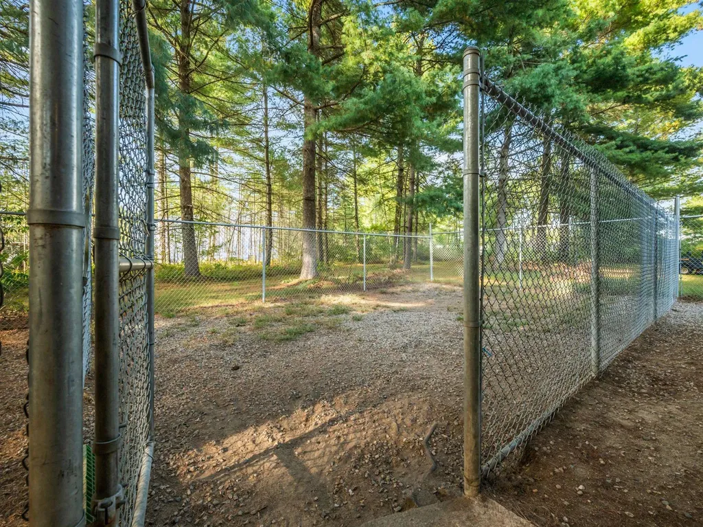 101 Ossipee Lake Road Tamworth NH 03886