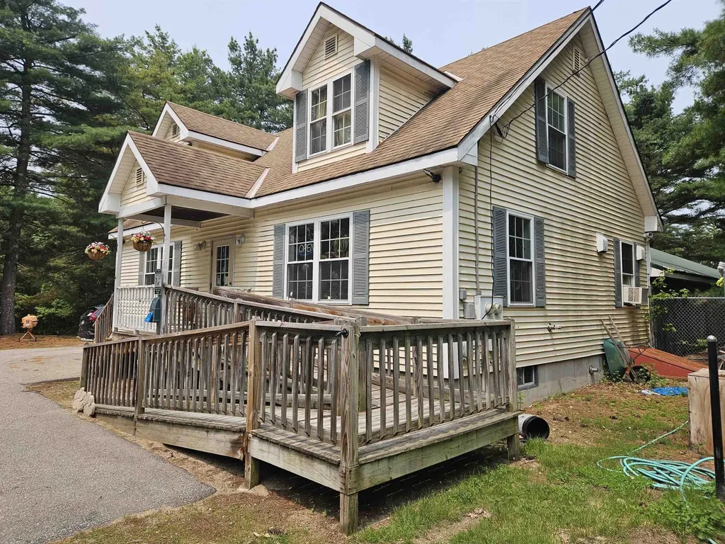 101 Ossipee Lake Road Tamworth NH 03886