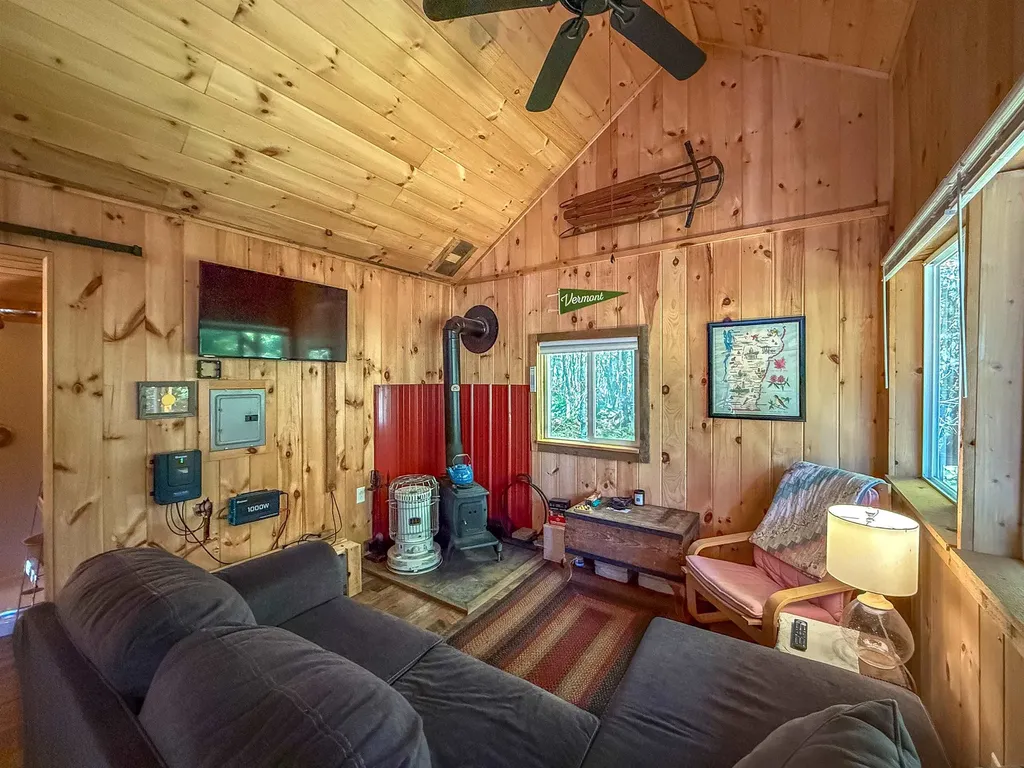 307 Kidder Hill Ridge Irasburg VT 05845