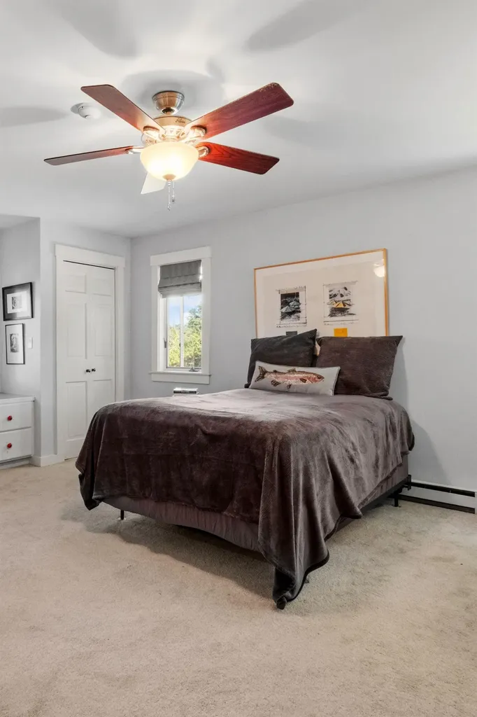 12 Clover Lane Laconia NH 03246