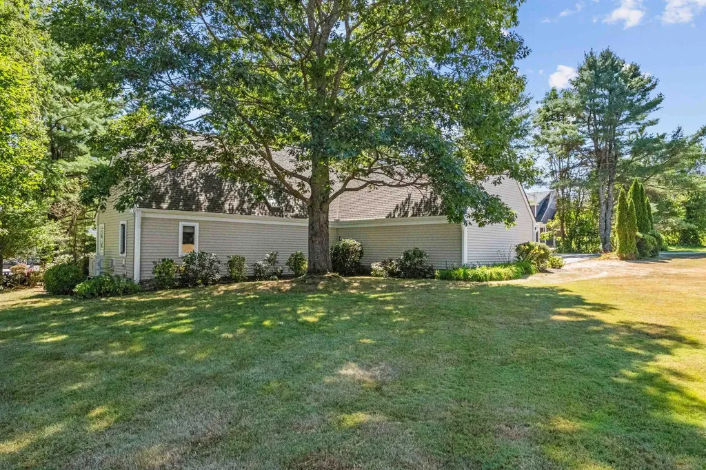 12 Clover Lane Laconia NH 03246