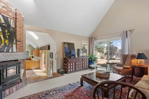 12 Clover Lane Laconia NH 03246