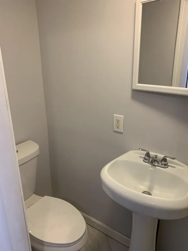 441 Rimmon Street Manchester NH 03102