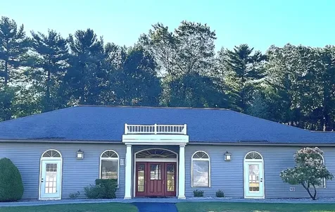 49 Lantern Lane Kingston NH 03848