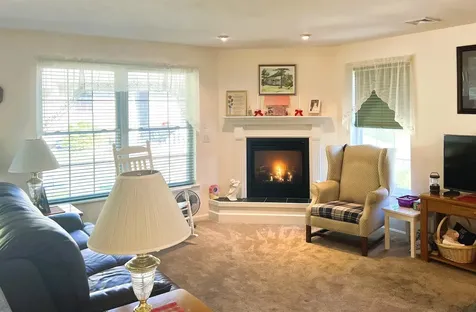 49 Lantern Lane Kingston NH 03848