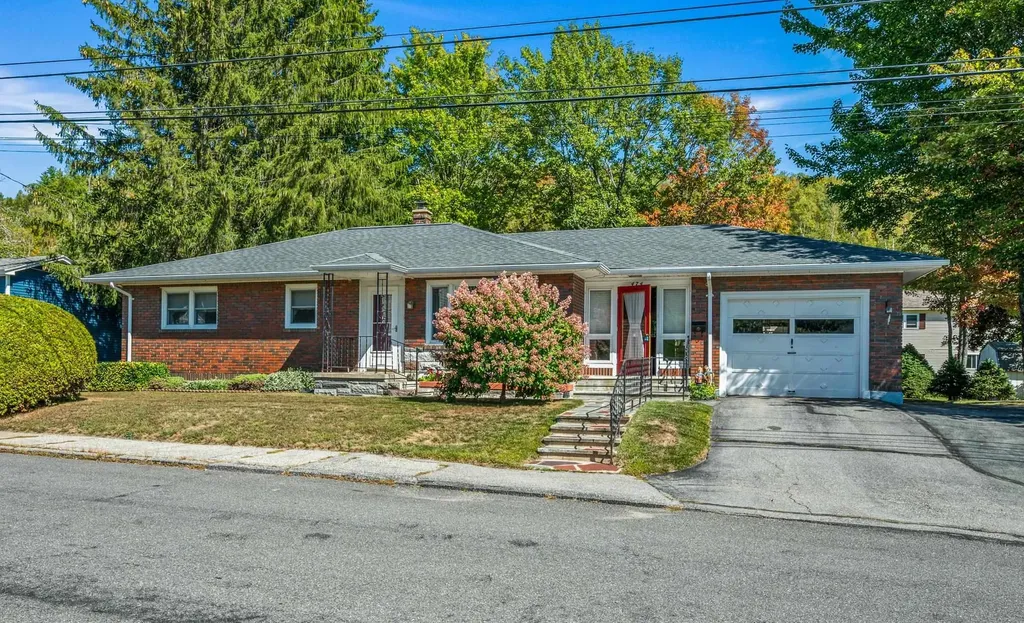 474 Madison Avenue Berlin NH 03570