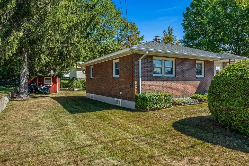 474 Madison Avenue Berlin NH 03570