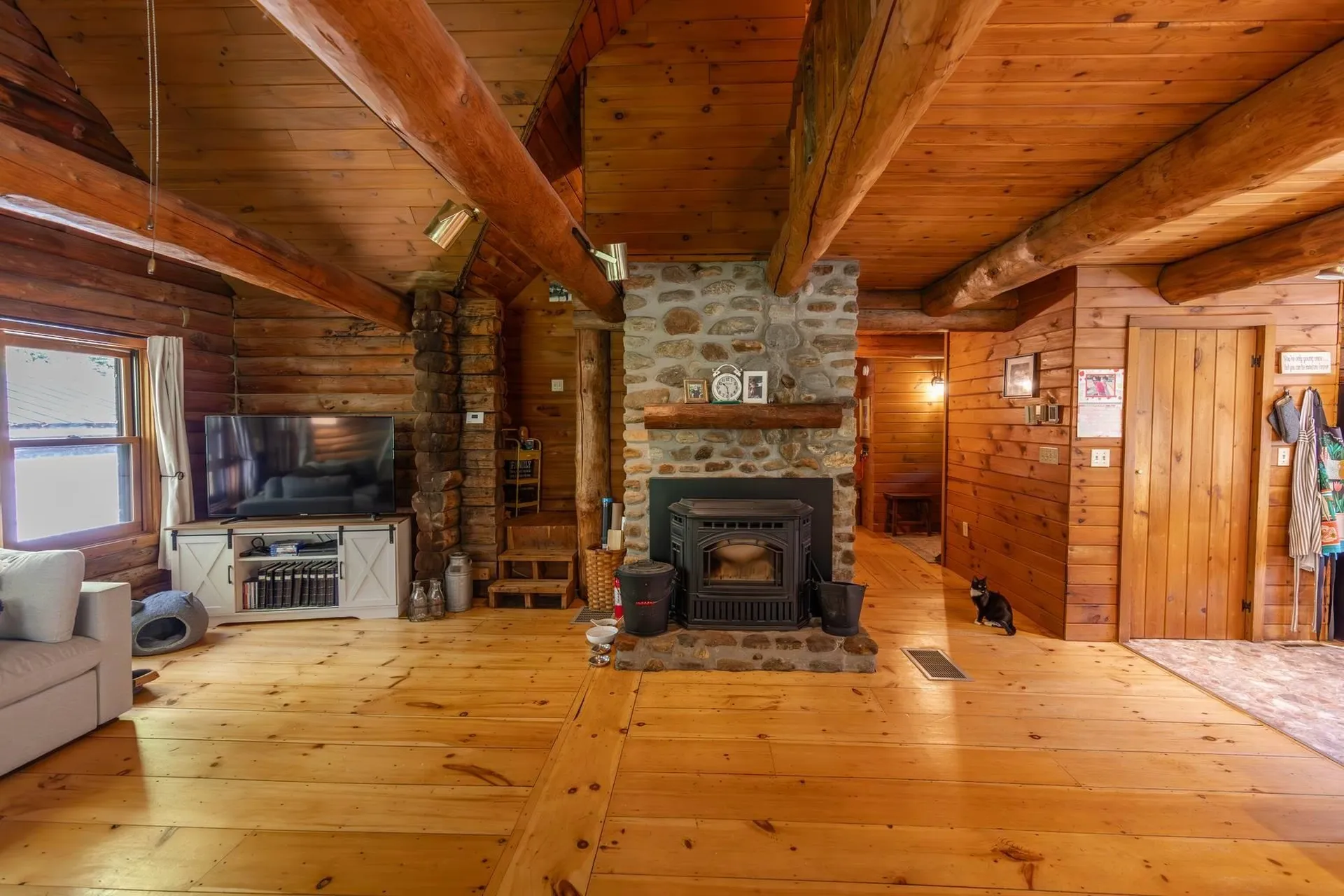 16 Nash Corner Road Gilsum NH 03448