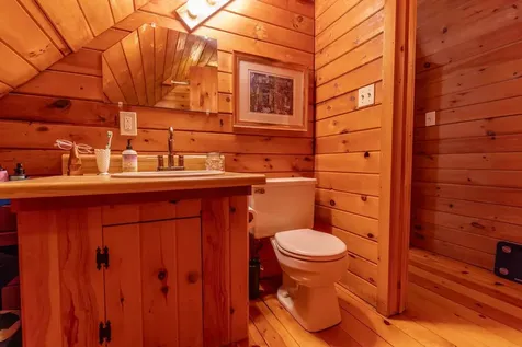 16 Nash Corner Road Gilsum NH 03448