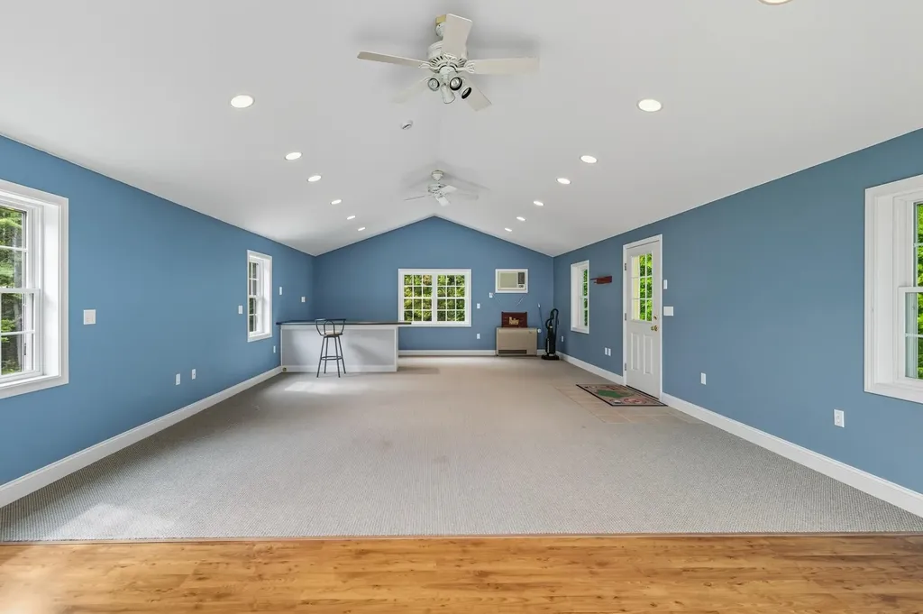 98 Heritage Drive Rollinsford NH 03869