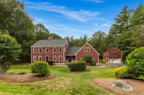 98 Heritage Drive Rollinsford NH 03869