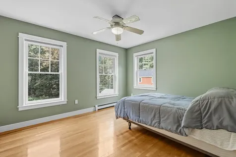 98 Heritage Drive Rollinsford NH 03869