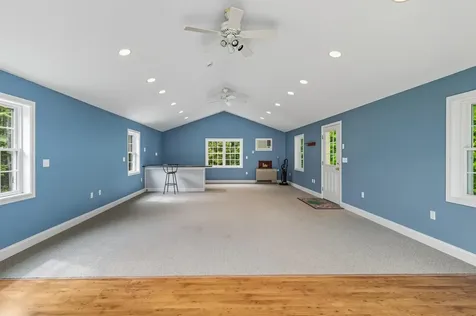 98 Heritage Drive Rollinsford NH 03869