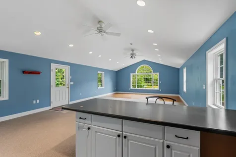 98 Heritage Drive Rollinsford NH 03869