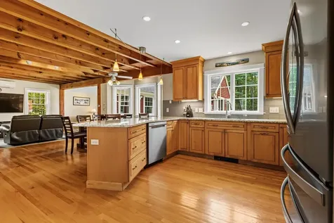 98 Heritage Drive Rollinsford NH 03869