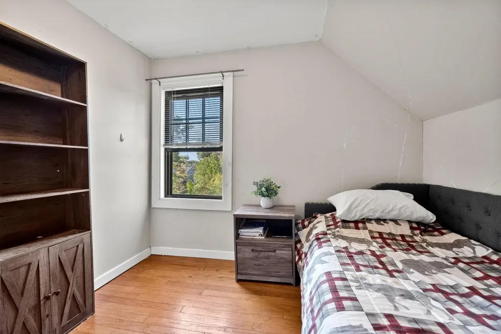 98 Winter Street Manchester NH 03102