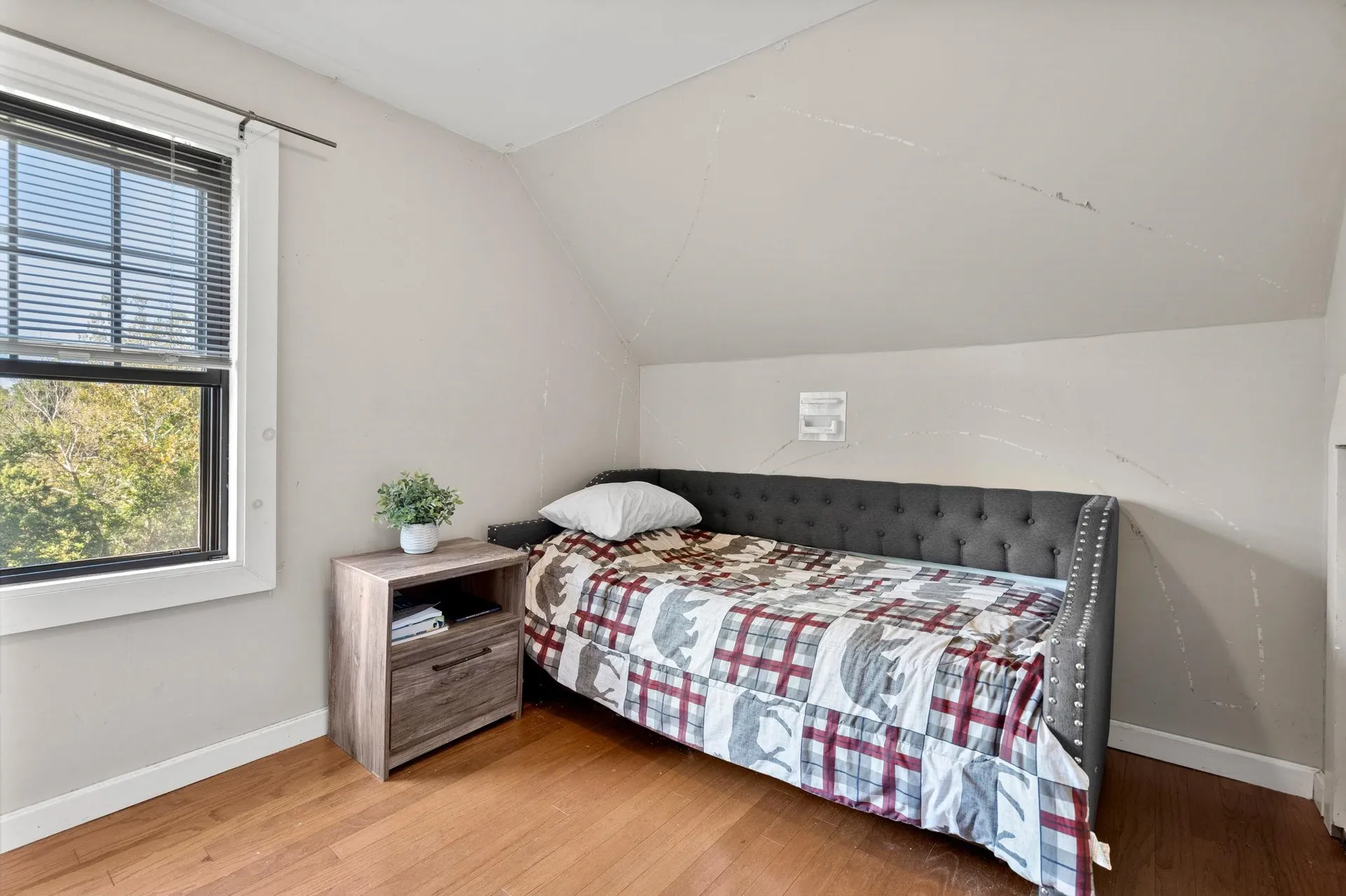 98 Winter Street Manchester NH 03102