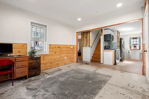 98 Winter Street Manchester NH 03102