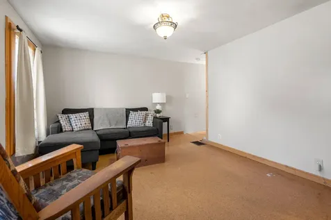 98 Winter Street Manchester NH 03102