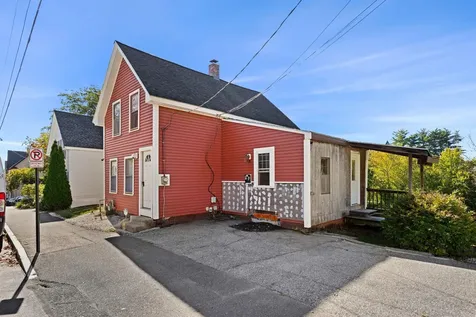 98 Winter Street Manchester NH 03102