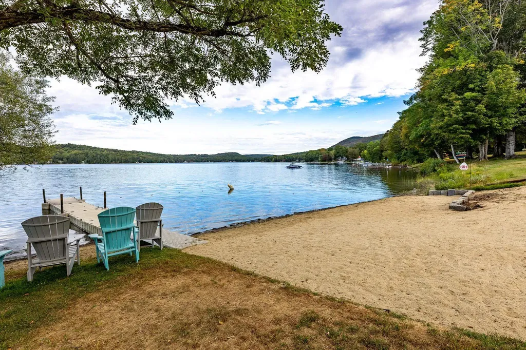 35 Landing Road Enfield NH 03748