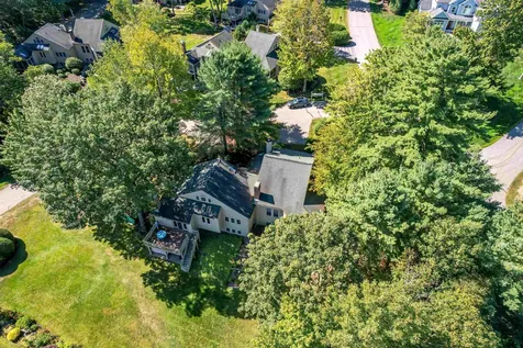 8 Crane Circle Laconia NH 03246