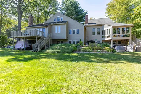 8 Crane Circle Laconia NH 03246