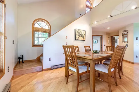 8 Crane Circle Laconia NH 03246