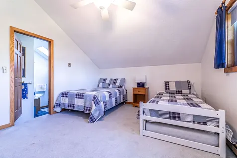 8 Crane Circle Laconia NH 03246